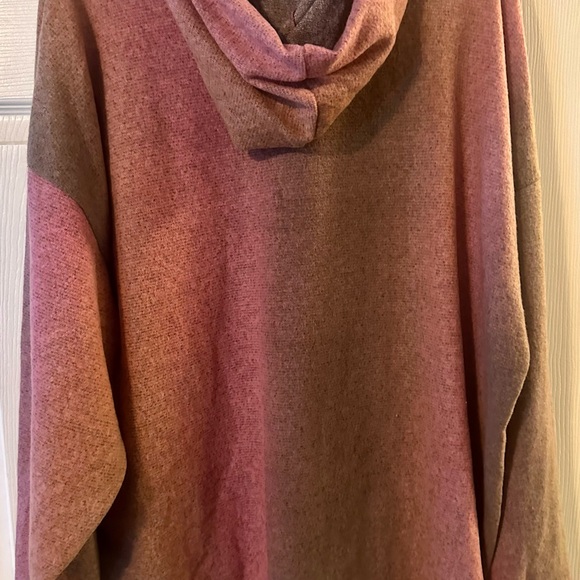 New WHITE BIRCH Pink/ Brown Ombre’ Hoodie~ 1X - Picture 2 of 2